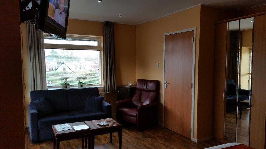 Hotel Restaurant De Hoogt Maasdam Εξωτερικό φωτογραφία
