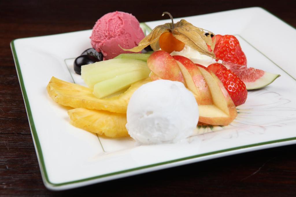 Hotel Restaurant De Hoogt Maasdam Εξωτερικό φωτογραφία
