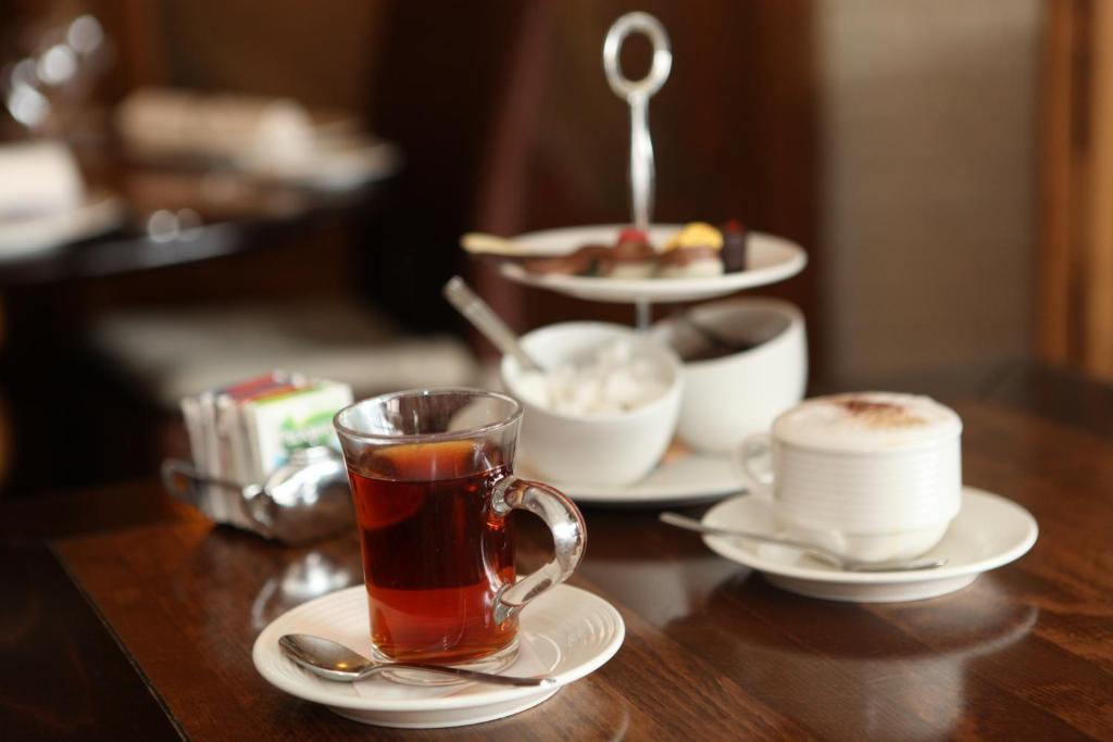 Hotel Restaurant De Hoogt Maasdam Εξωτερικό φωτογραφία
